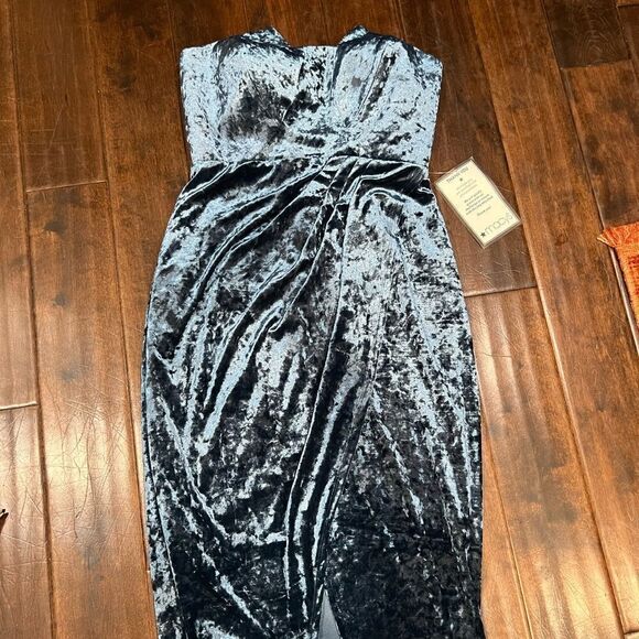 Jax black label blue velvet dress size6 - Picture 2 of 6